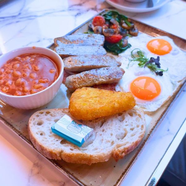breakfast, cafe in warrington